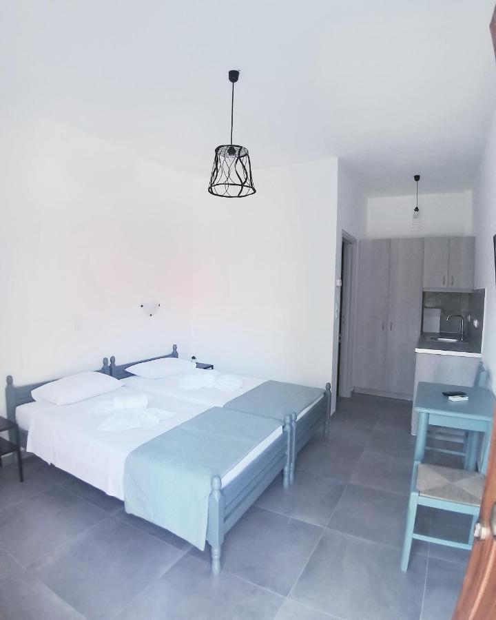 Mavrikou Helen Apartments Skyros Exterior foto
