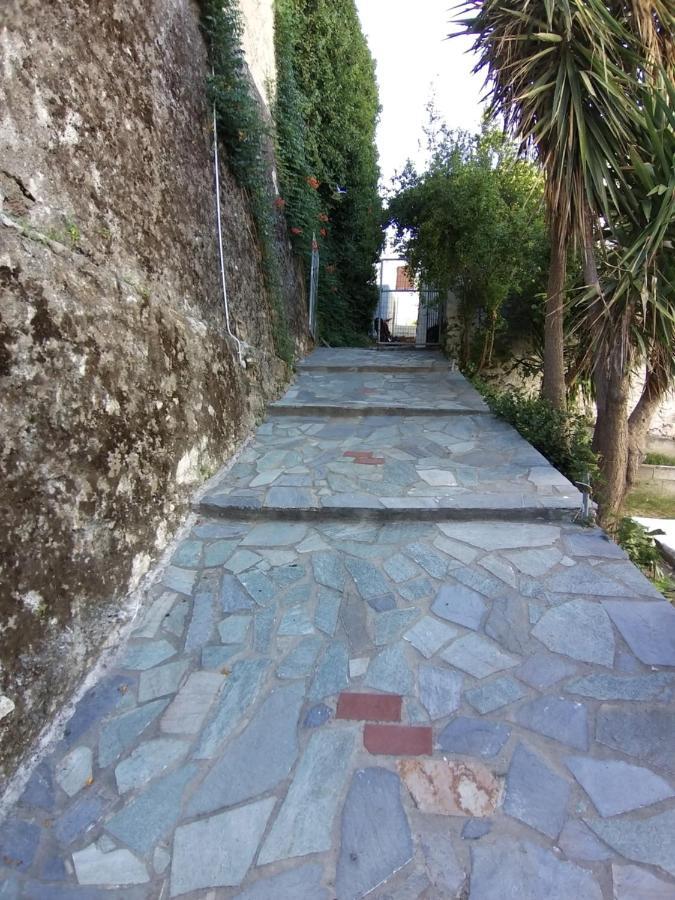Mavrikou Helen Apartments Skyros Exterior foto