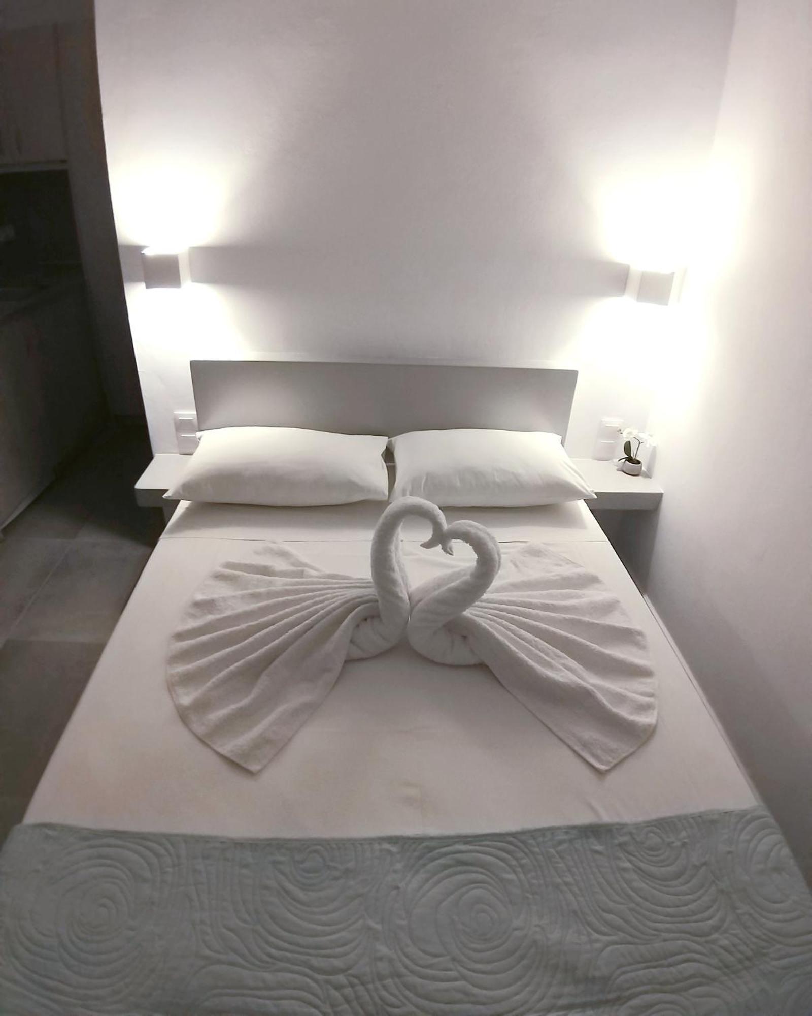 Mavrikou Helen Apartments Skyros Habitación foto
